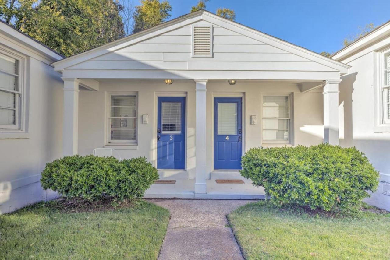 Walking Distance To The Of Midtown Apartment *